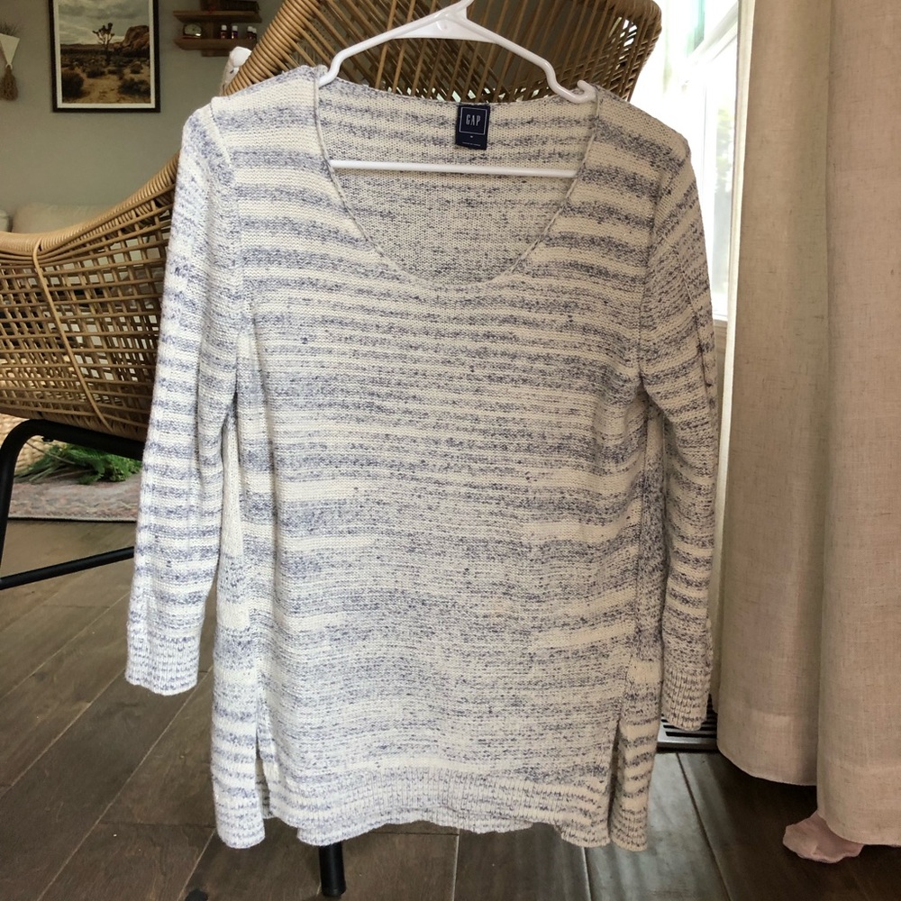Gap 3/4 sleeve sweater
